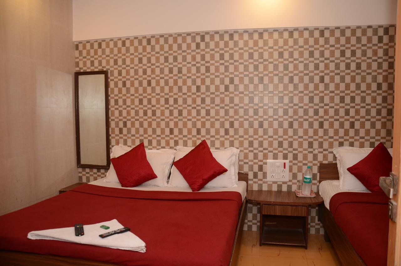 Anil Guest House Bombay Extérieur photo